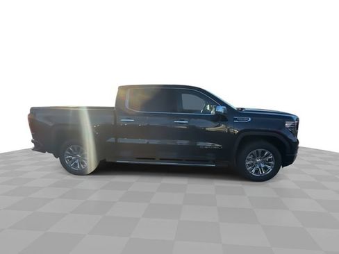 New 2026 GMC Sierra 1500 Denali image 9