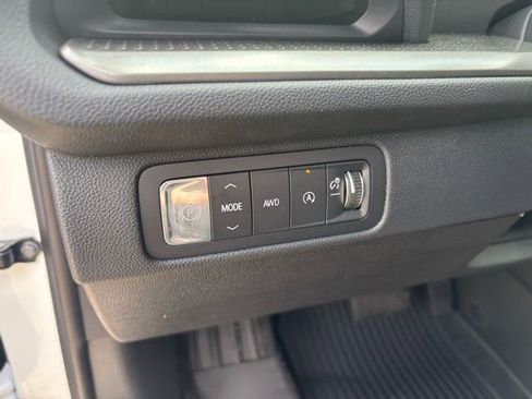 New 2026 Chevrolet Traverse LT w/ Sun and Wheel Package image 25