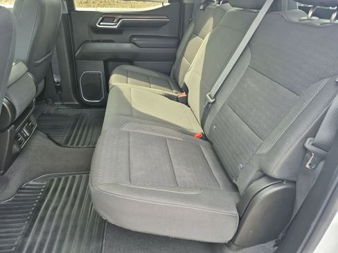 Used 2022 Chevrolet Silverado 1500 LT image 29