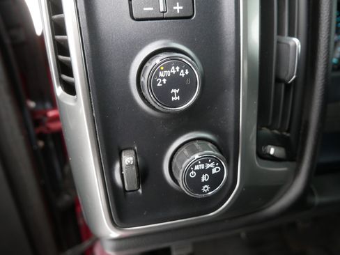 Used 2018 Chevrolet Silverado 1500 LT w/ All Star Edition image 23