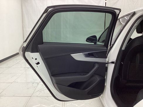 Used 2017 Audi A4 2.0T Premium image 24