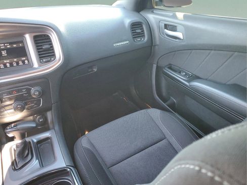 Used 2019 Dodge Charger SXT w/ Blacktop Package image 14