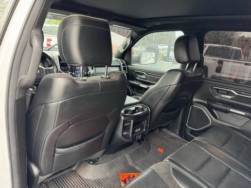 Used 2022 RAM 1500 Laramie w/ Sport Appearance Package AWD/4WD image 16