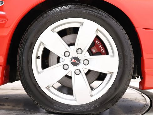 Used 2005 Pontiac GTO RWD image 98