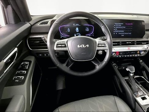 Certified 2024 Kia Telluride EX X-Line image 8