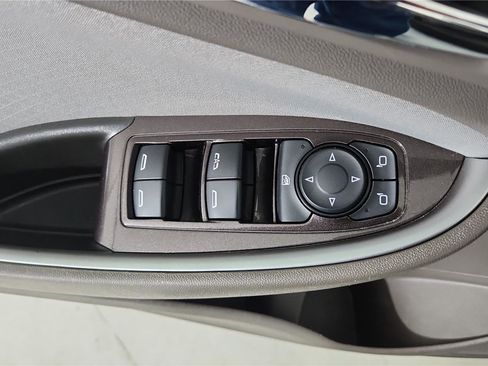 Used 2024 Chevrolet Malibu LT image 10