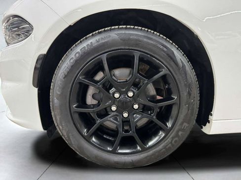 Used 2017 Dodge Charger SXT w/ AWD Plus Group image 56