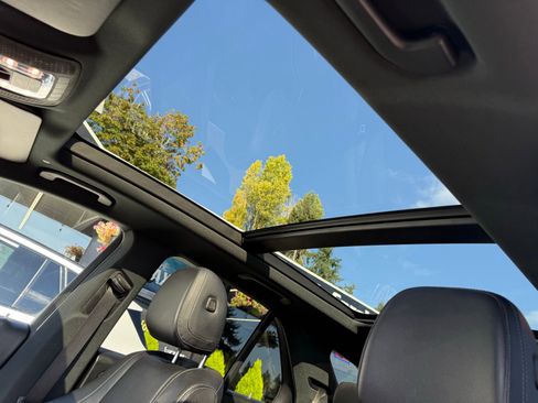 Used 2020 Mercedes-Benz GLE 350 4MATIC image 16