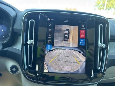 New 2026 Volvo XC40 B5 Plus w/ Protection Package Premier image 28