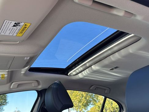 New 2026 MAZDA MAZDA3 2.5 Turbo Sedan w/Premium Plus image 17