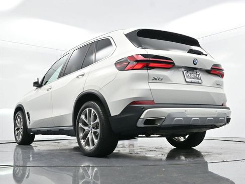 Used 2024 BMW X5 xDrive40i w/ Premium Package image 45