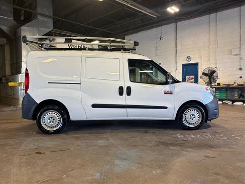 Used 2019 RAM ProMaster City Tradesman FWD image 4