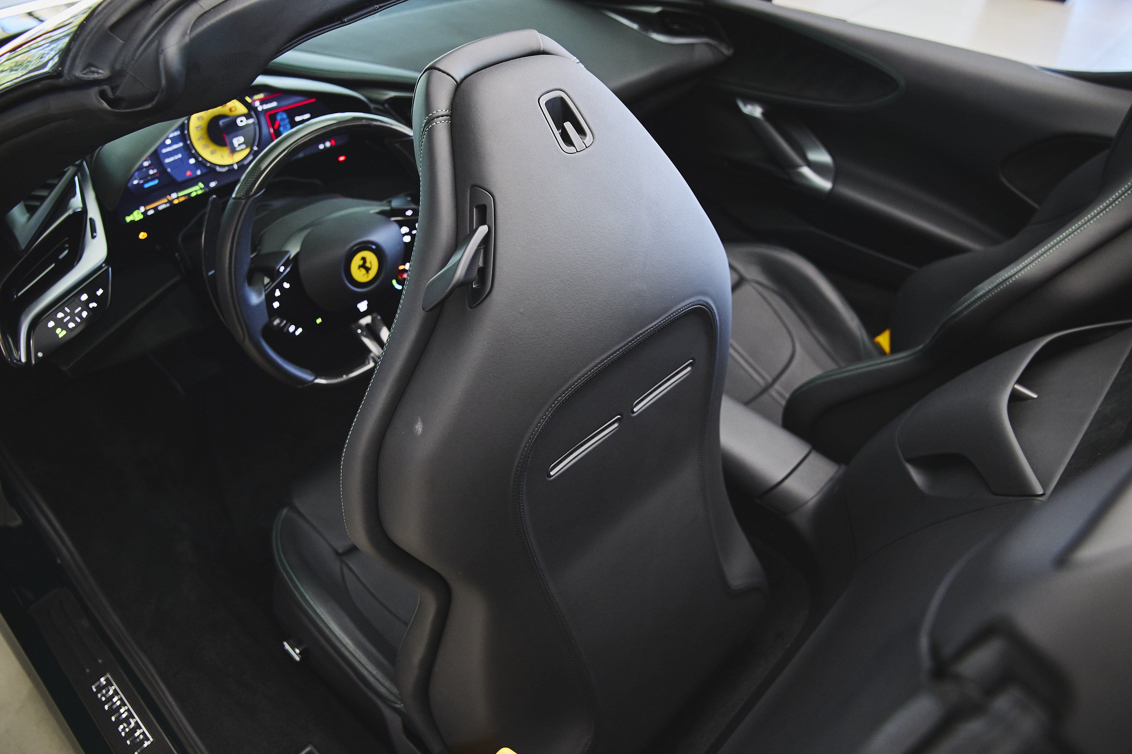 Used 2024 Ferrari SF90 Spider AWD/4WD image 28
