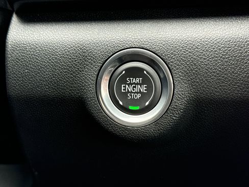 Used 2026 GMC Terrain AT4 w/ Technology Package II image 29