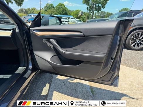 Used 2023 Tesla Model 3 Standard Range RWD image 23