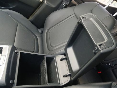 Used 2025 Hyundai Santa Cruz SEL FWD image 28