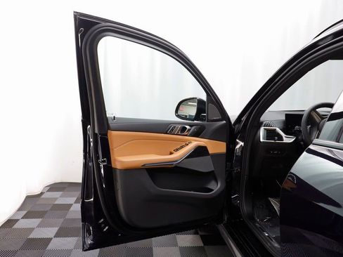 New 2026 BMW X5 xDrive40i w/ M Sport Package image 5