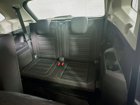 Used 2024 Volkswagen Tiguan S image 29