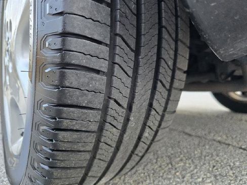 Used 2004 Lexus LS 430 image 18