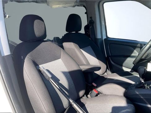 Used 2017 RAM ProMaster City Tradesman SLT w/ Rear Back-up Camera Group image 7