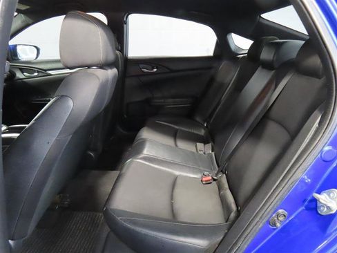 Used 2020 Honda Civic Sport image 29
