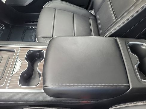 New 2025 GMC Sierra EV Denali image 18