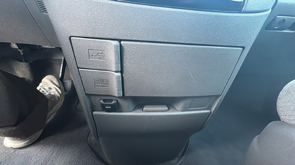 Used 2015 Honda Odyssey EX image 26