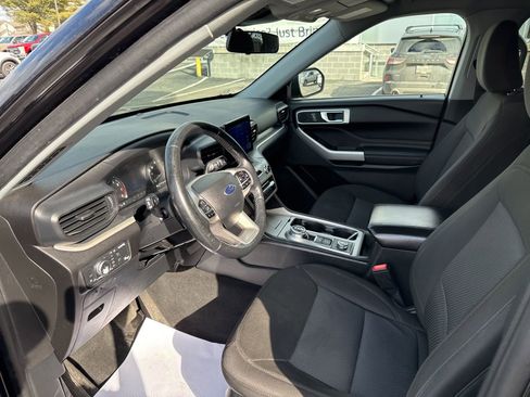 Used 2022 Ford Explorer XLT w/ Class IV Trailer Tow Package image 20