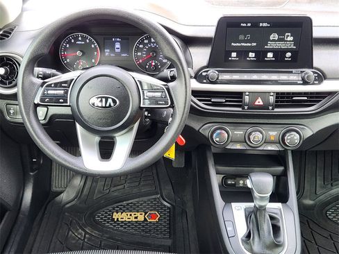 Certified 2021 Kia Forte LXS image 27