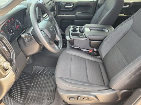 Used 2026 Chevrolet Silverado 1500 Custom Trail Boss w/ Turbomax Blackout Package AWD/4WD image 13