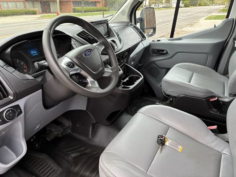 Used 2015 Ford Transit 350 XL RWD image 16
