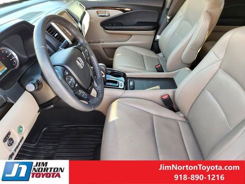 Used 2017 Honda Ridgeline RTL-E image 14
