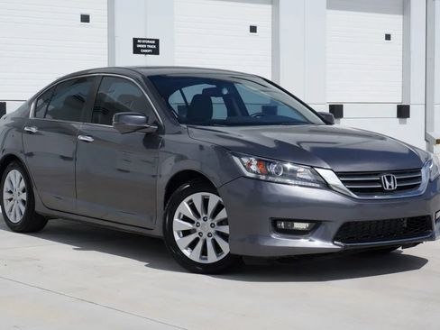 Used 2014 Honda Accord EX-L image 2
