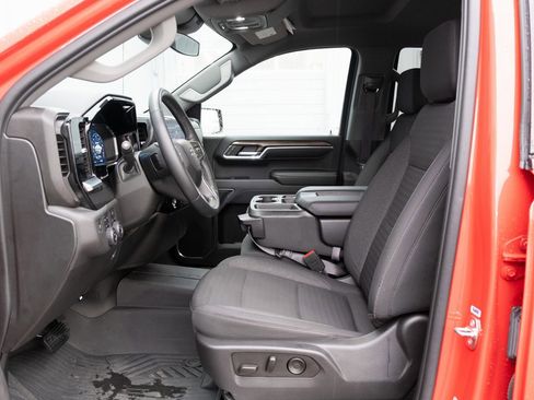 Used 2023 Chevrolet Silverado 1500 RST image 11