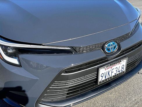 Certified 2025 Toyota Corolla LE image 27