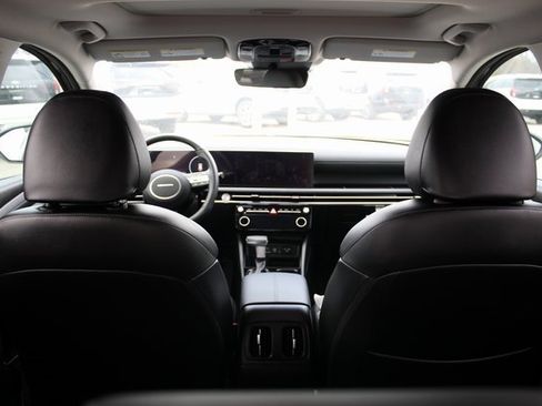 Used 2025 Hyundai Tucson SEL image 18