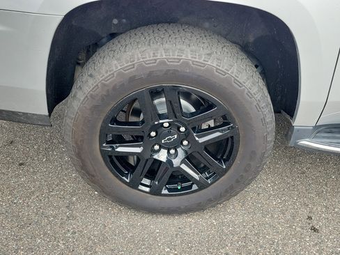 Used 2019 GMC Yukon XL SLT w/ Open Road Package image 41