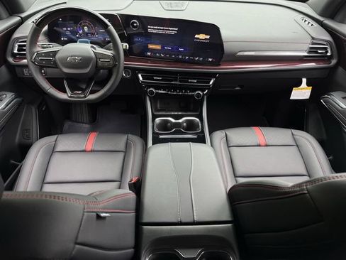 New 2026 Chevrolet Traverse RS FWD image 11