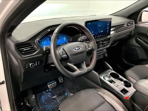 Used 2023 Ford Escape ST-Line Elite image 14