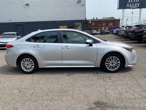 Used 2022 Toyota Corolla LE FWD image 8