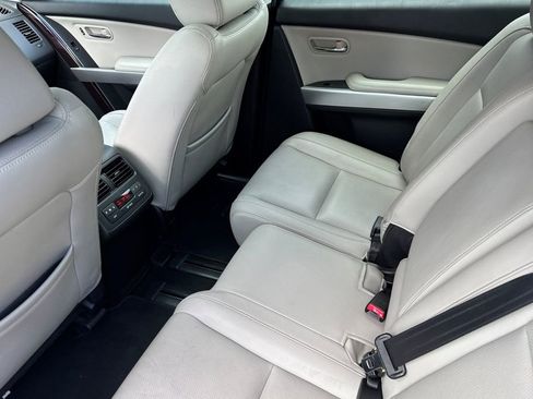 Used 2015 MAZDA CX-9 Grand Touring w/ GT Technology Package AWD/4WD image 12
