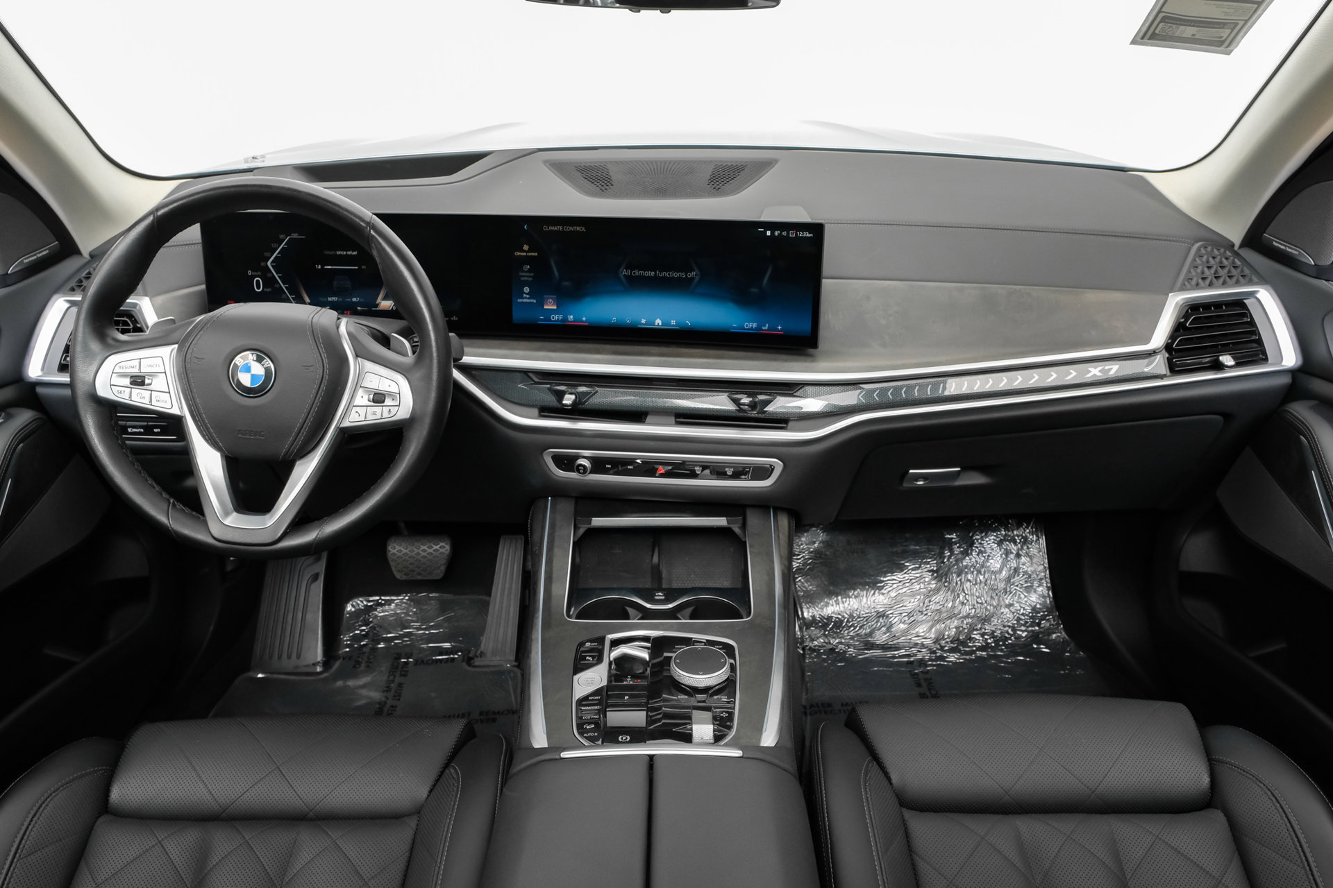 Used 2025 BMW X7 xDrive40i AWD/4WD image 17