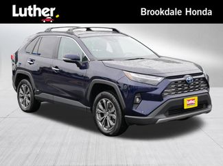 Used 2022 Toyota RAV4 Limited AWD/4WD video 1