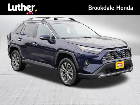 Used 2022 Toyota RAV4 Limited AWD/4WD image 1