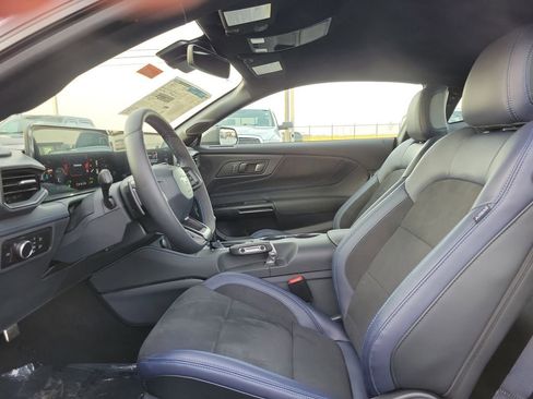 New 2025 Ford Mustang Dark Horse image 17