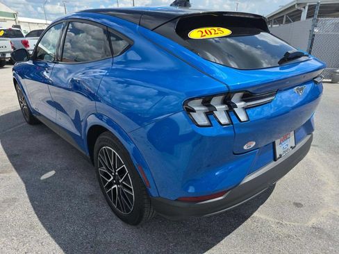 Used 2025 Ford Mustang Mach-E Premium AWD/4WD image 5