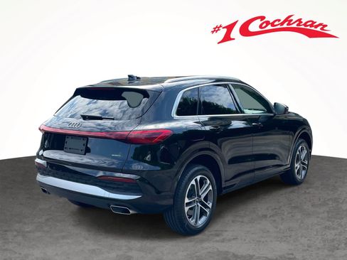 Certified 2025 Audi Q5 Premium w/ Convenience Package AWD/4WD image 7