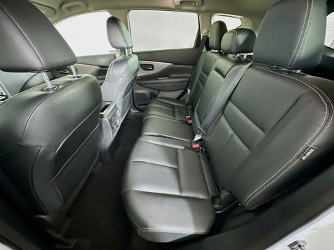 Used 2024 Nissan Murano SV image 27