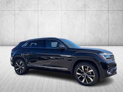 New 2026 Volkswagen Atlas Cross Sport SEL Premium R-Line