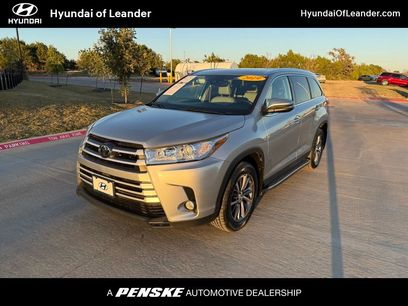 Used 2019 Toyota Highlander XLE